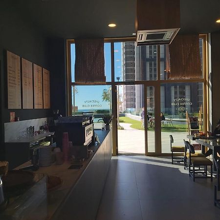Intempo Luxury Ocean Views Resort 베니돔 외부 사진