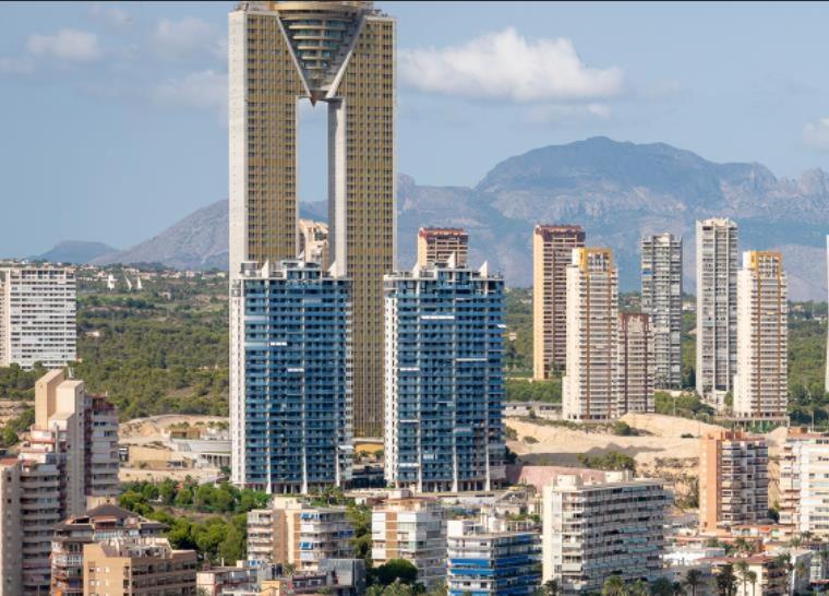 Intempo Luxury Ocean Views Resort 베니돔 외부 사진