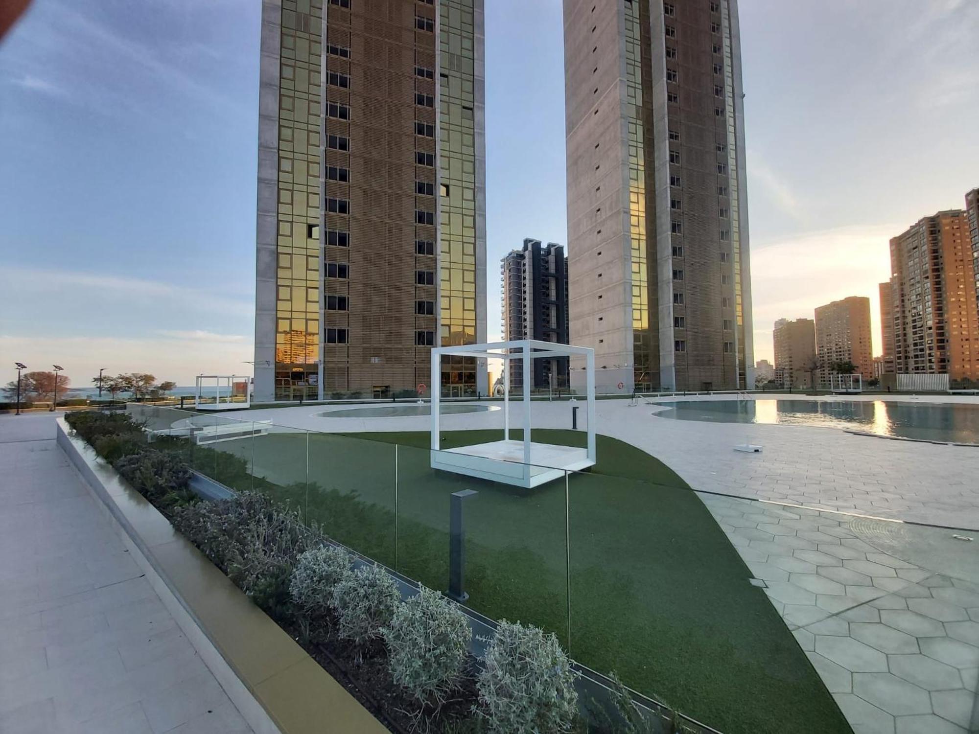 Intempo Luxury Ocean Views Resort 베니돔 외부 사진